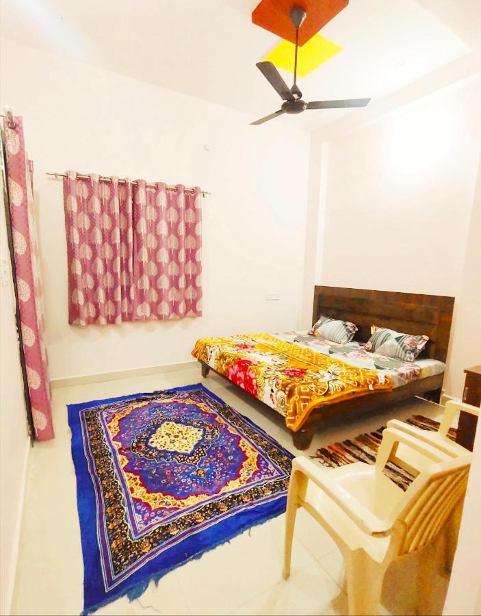 Homestay Deviksha *